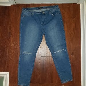 Forever 21 distressed jeans